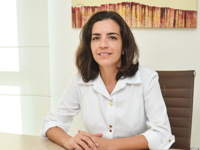 Foto - Dr Dra. Larissa Oliveira 